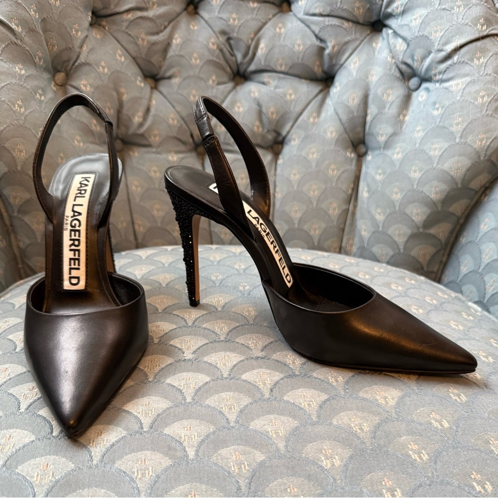 ‼️SOLD‼️Karl Lagerfeld Black Pointed Slingback Heels